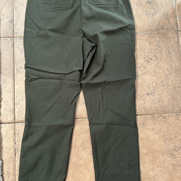 Cleo capris - Picture 2 of 5